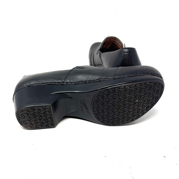 Dansko Clogs - Picture 3 of 7